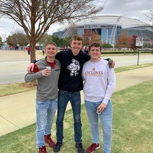 Meet your Posher, Sean